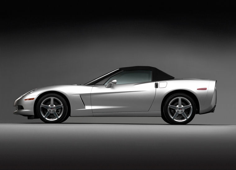 2005 Chevrolet Corvette Convertible Picture