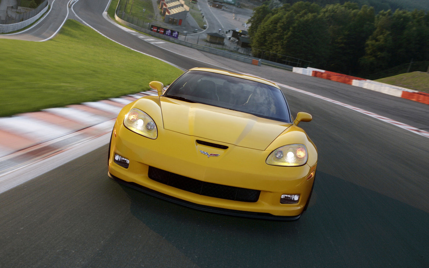 Chevrolet Corvette Desktop Wallpaper