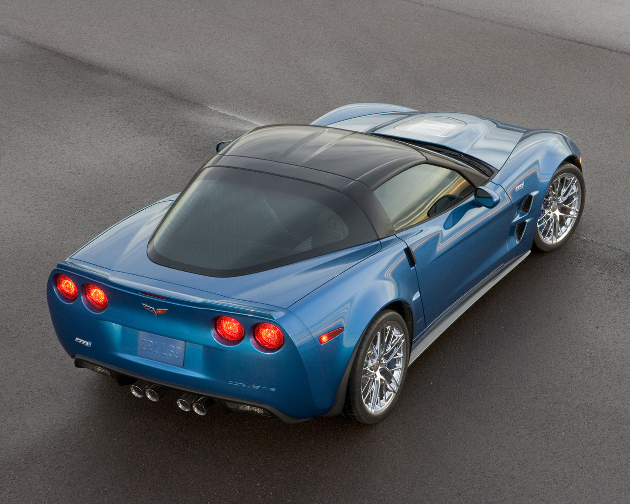 Chevrolet Corvette Desktop Wallpaper