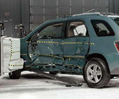 2008 Chevrolet Equinox IIHS Side Impact Crash Test Picture