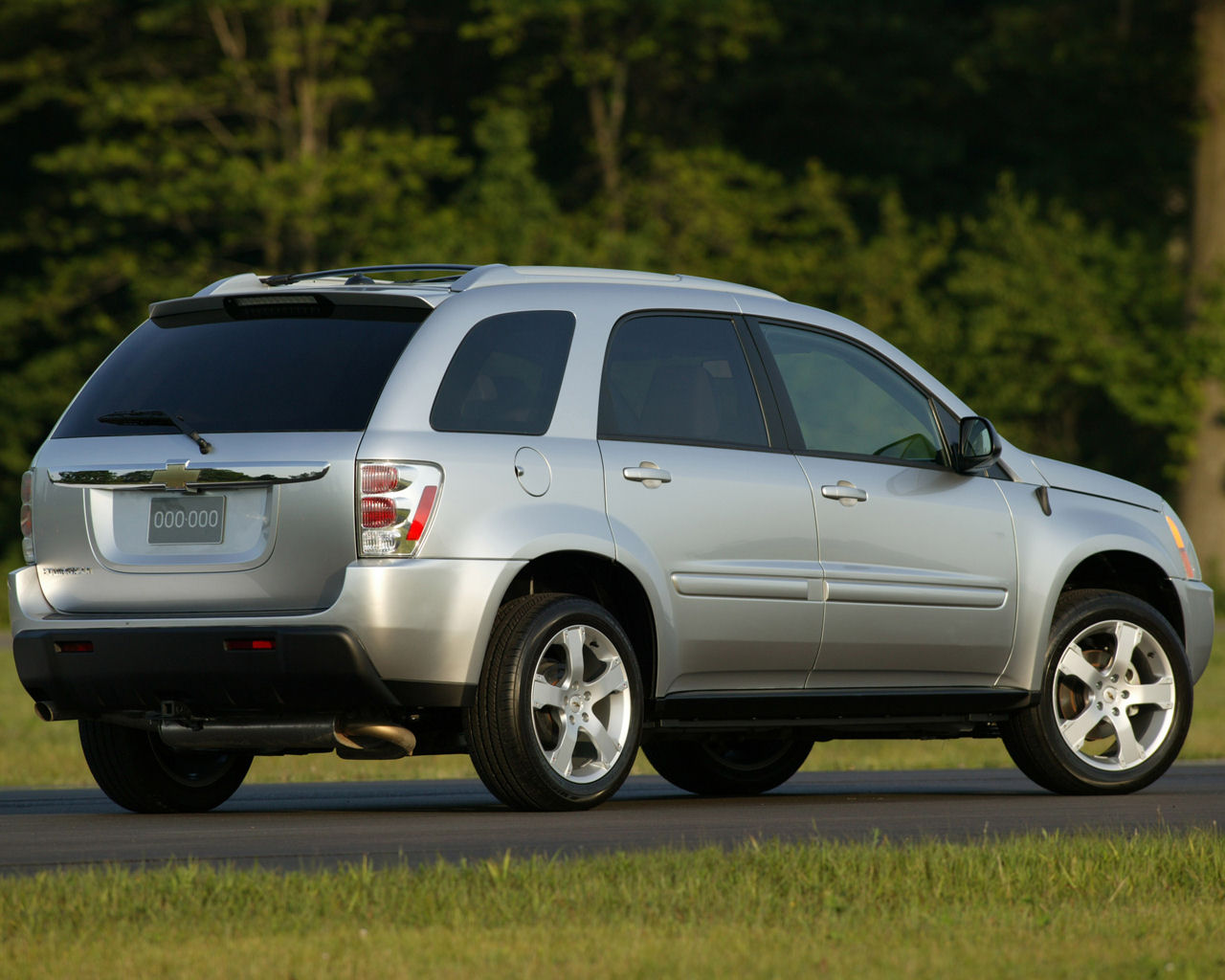 Chevrolet Equinox Desktop Wallpaper