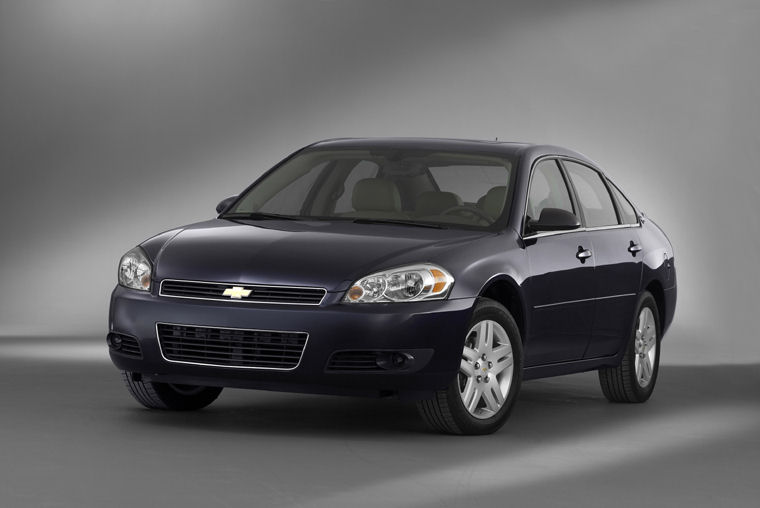 2008 Chevrolet Impala LTZ Picture