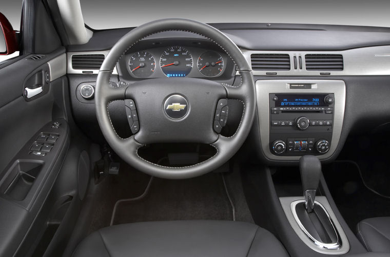 2008 Chevrolet Impala LT 50th Anniversary Cockpit Picture