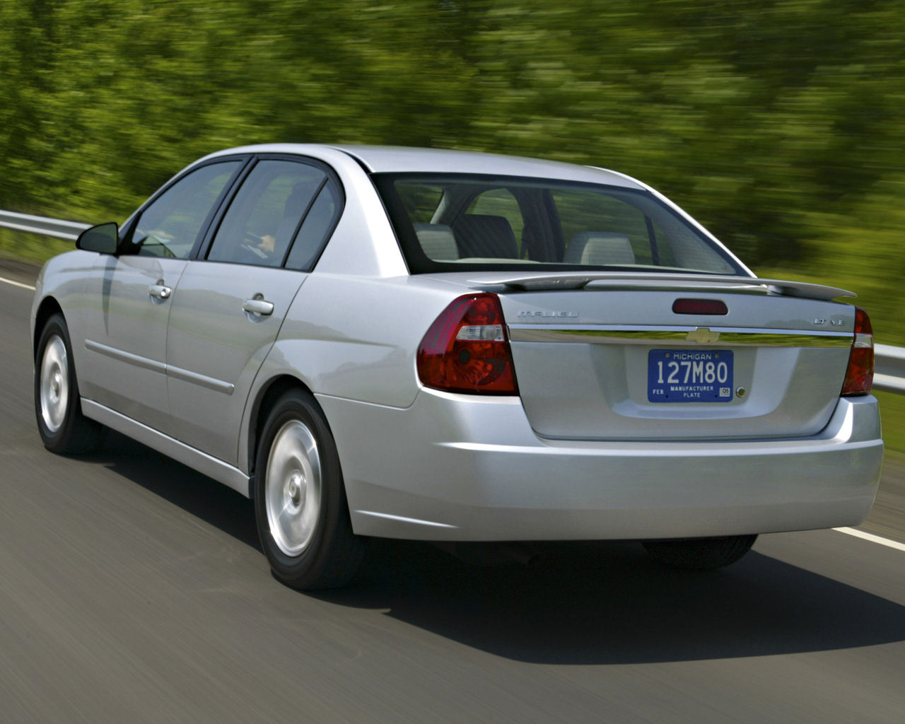 Chevrolet Malibu Desktop Wallpaper