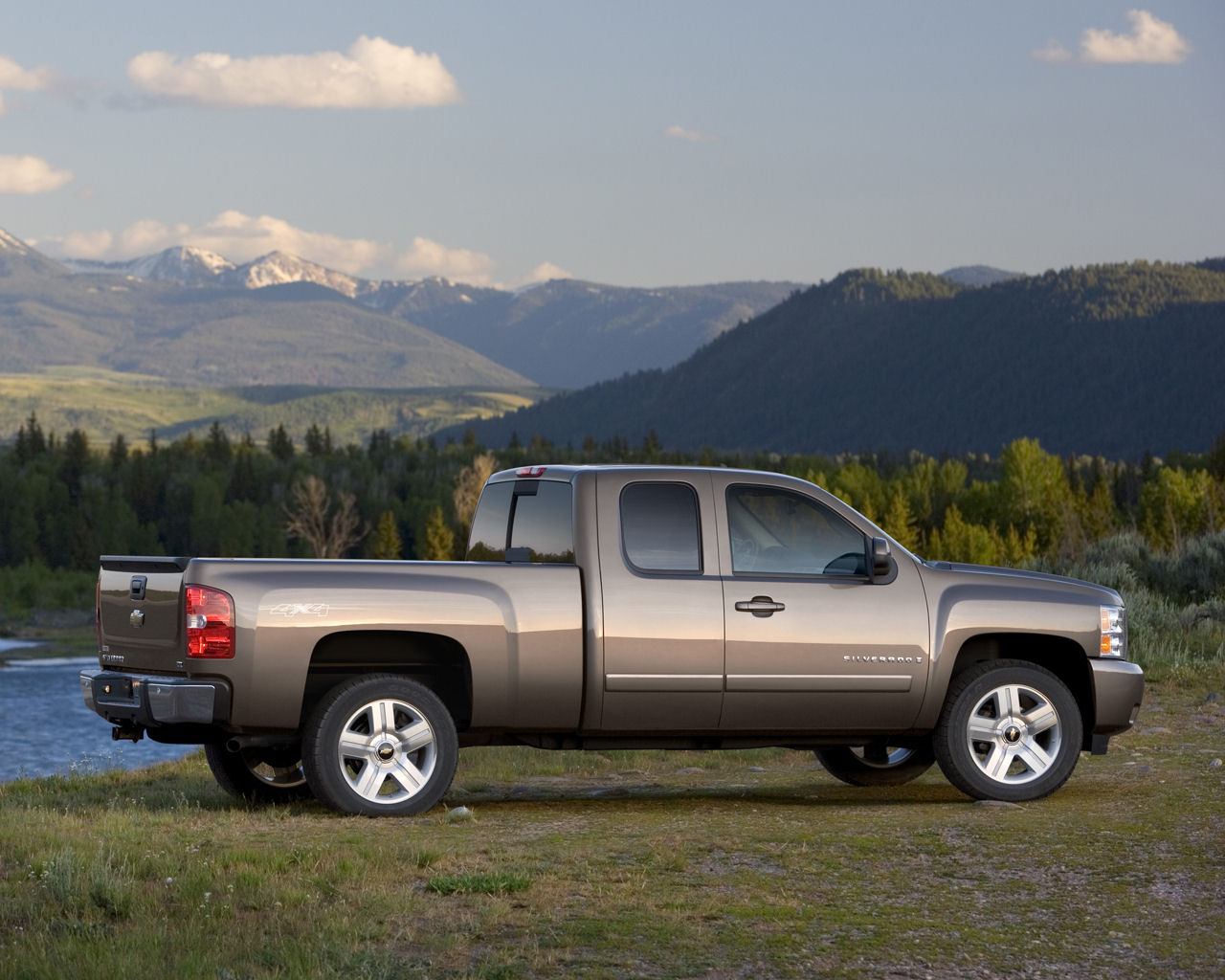 Chevrolet Silverado 1500 Extended, Crew Cab, Hybrid, Chevy - Free ...