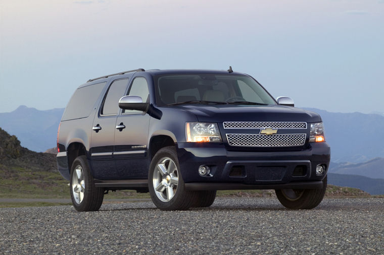 2009 Chevrolet Suburban 1500 Picture