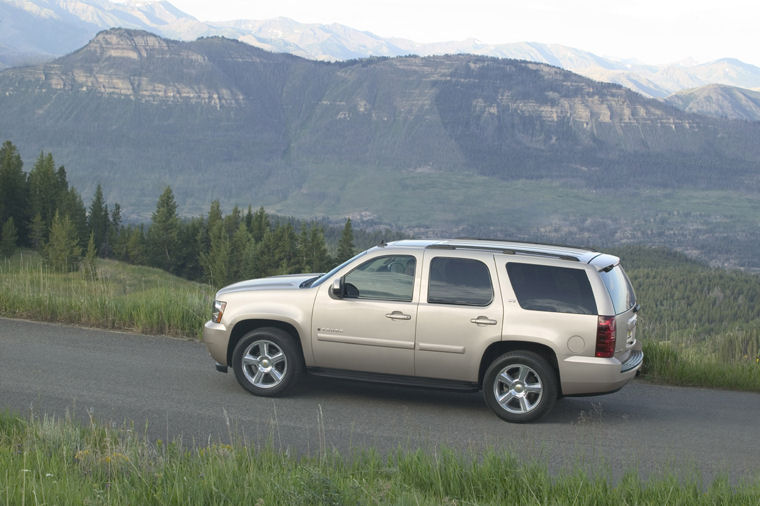 2009 Chevrolet Tahoe LTZ Picture