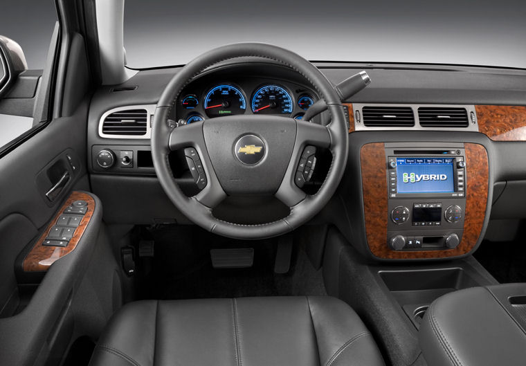 2009 Chevrolet Tahoe Hybrid Cockpit Picture