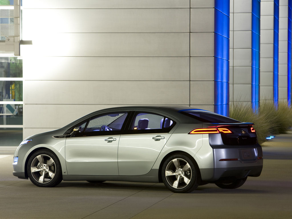 Chevrolet Volt Desktop Wallpaper