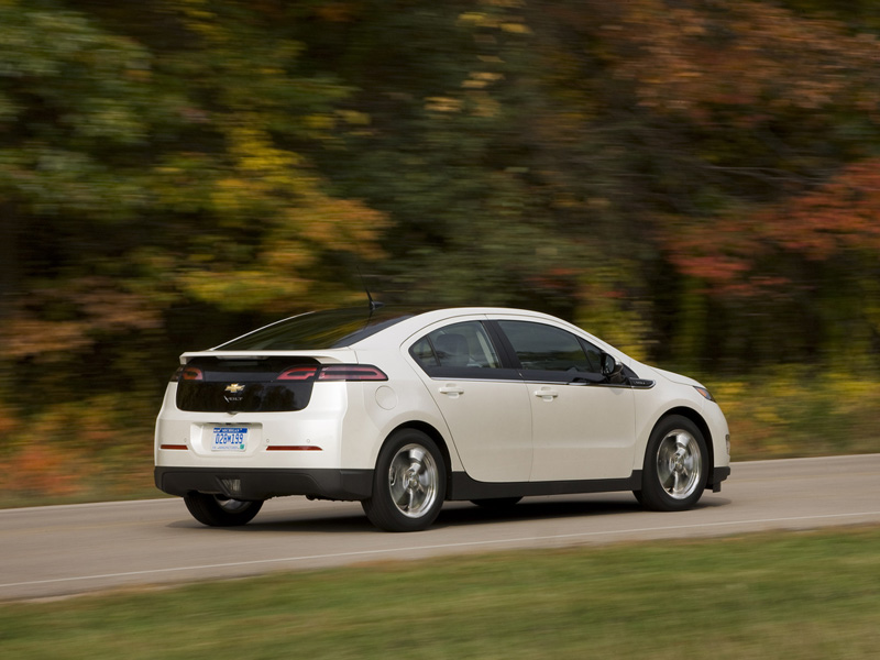 Chevrolet Volt Desktop Wallpaper