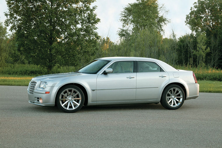 2006 Chrysler 300C SRT8 Picture