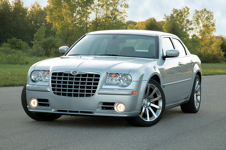 2007 Chrysler 300C SRT-8 Picture