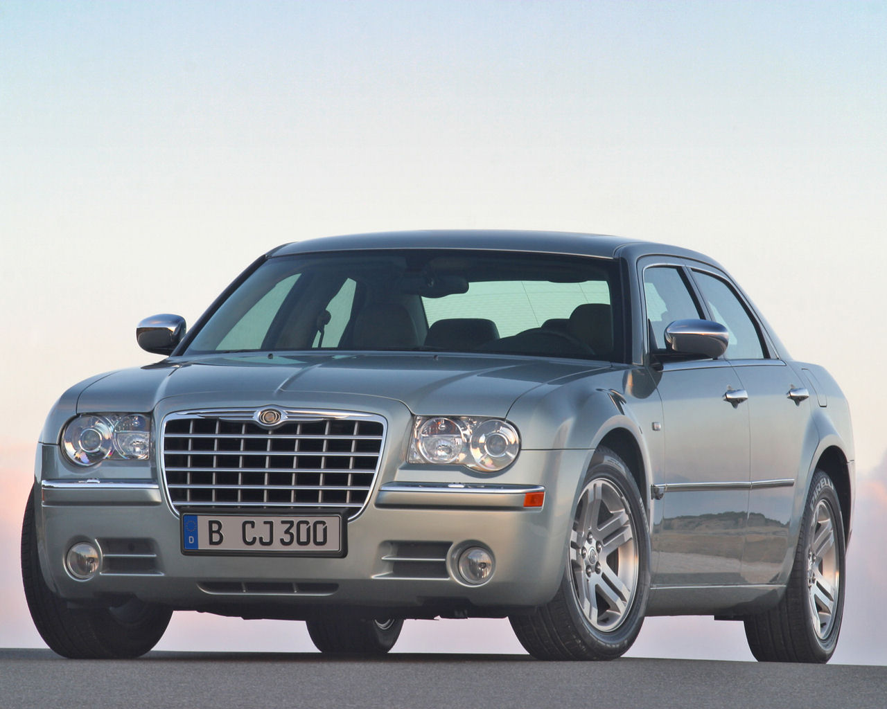 Chrysler 300 Desktop Wallpaper