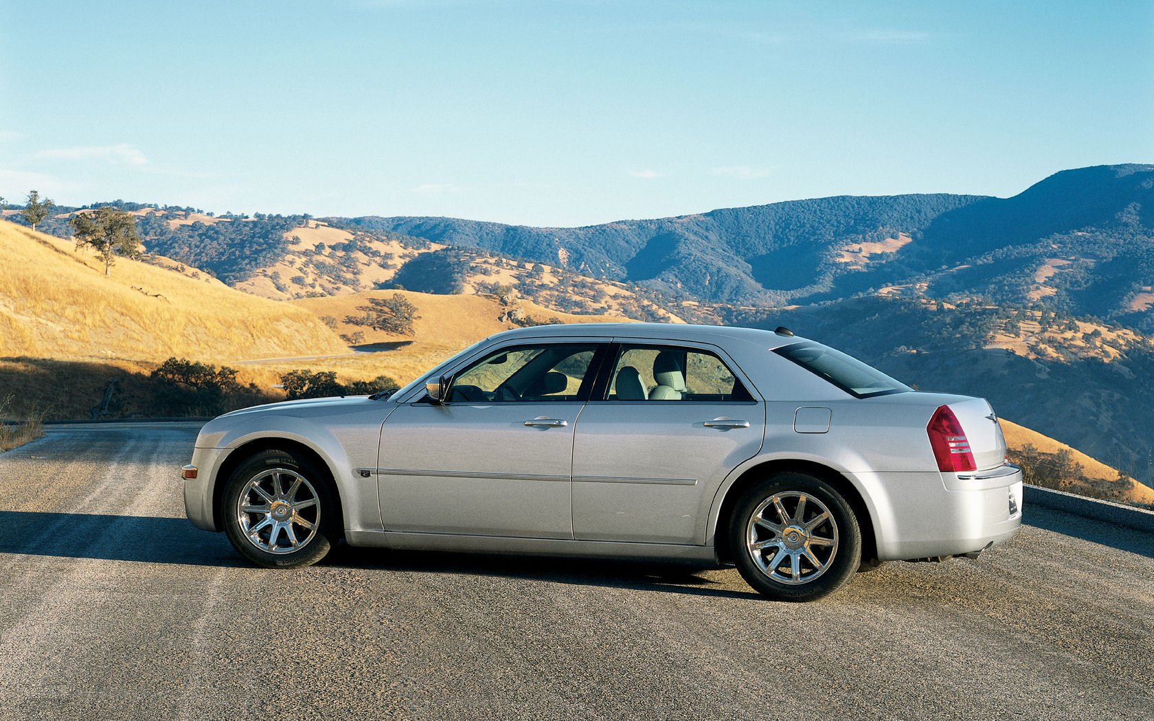 Chrysler 300 Desktop Wallpaper