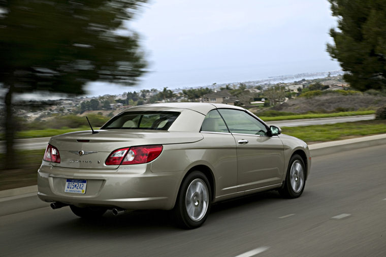 2009 Chrysler Sebring Limited Convertible Picture