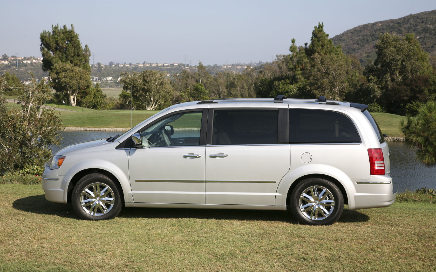 Chrysler Town & Country LX, Touring, Limited - Free Widescreen ...