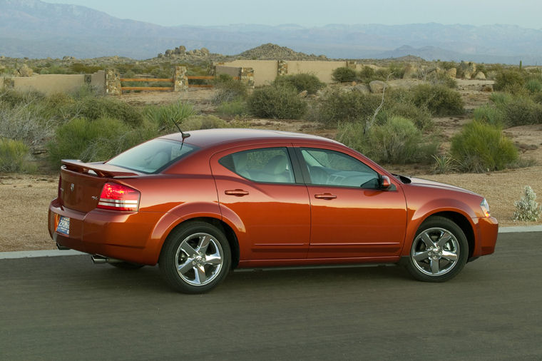 2008 Dodge Avenger R/T Picture