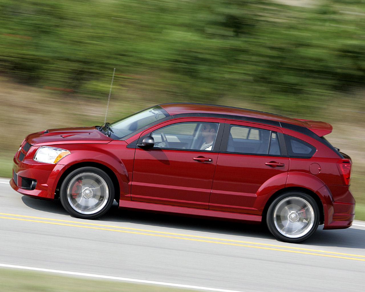 Dodge Caliber Desktop Wallpaper