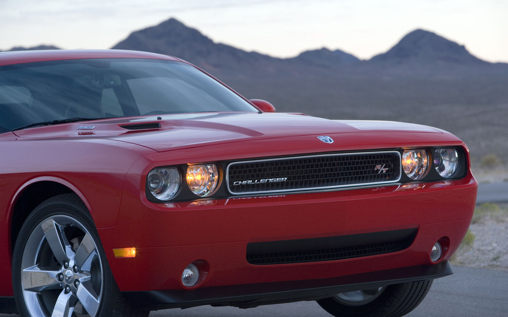 Dodge Challenger Desktop Wallpaper