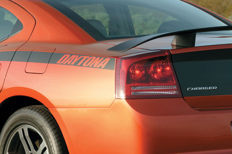 2009 Dodge Charger R/T Daytona Tail Light Picture