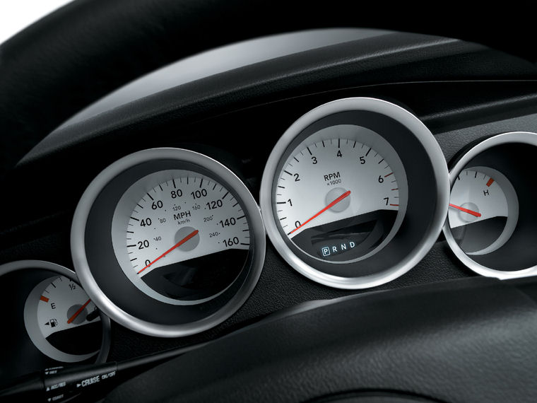 2010 Dodge Charger Gauges Picture