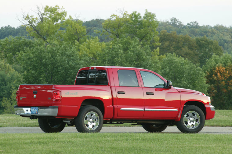 2005 Dodge Dakota Quad Cab Laramie Picture