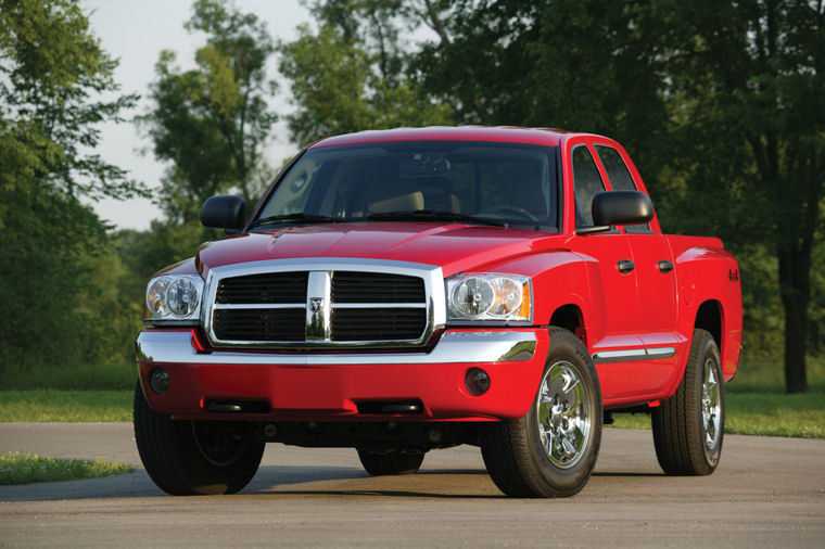 2005 Dodge Dakota Quad Cab Laramie Picture