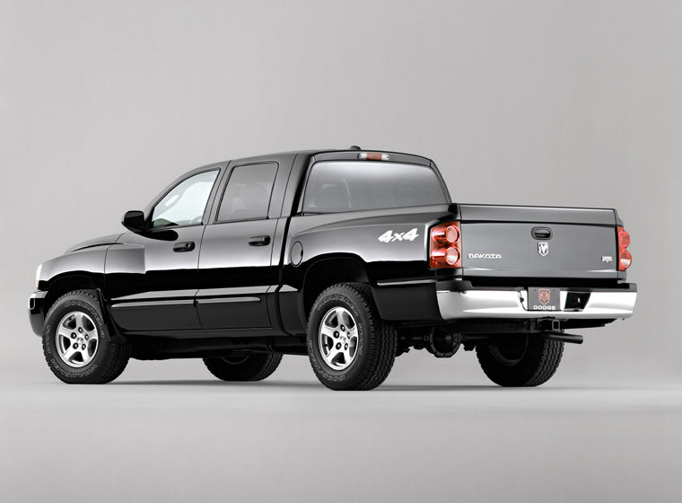 2005 Dodge Dakota Quad Cab Laramie Picture