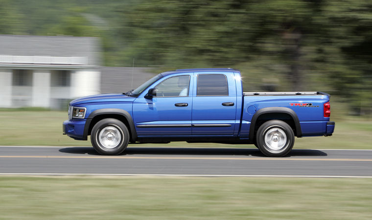 2008 Dodge Dakota Crew Cab Laramie Picture