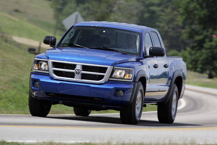 2009 Dodge Dakota Crew Cab Laramie Picture