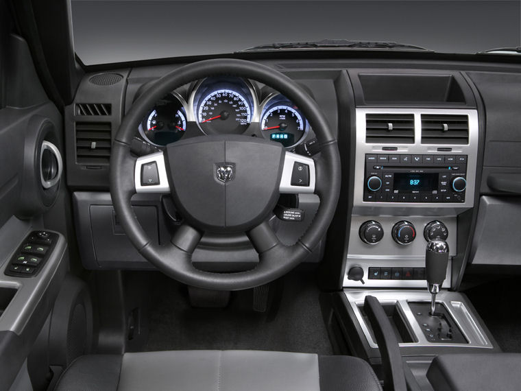 2008 Dodge Nitro SLT Cockpit Picture