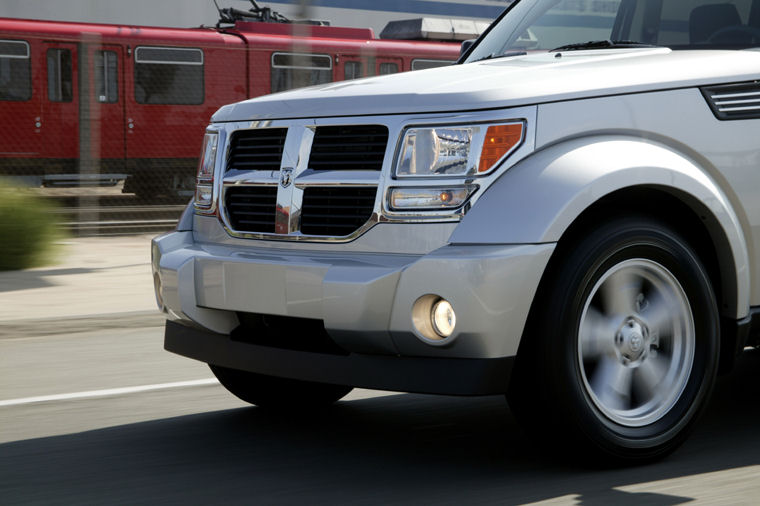 2008 Dodge Nitro SLT Front Facia Picture