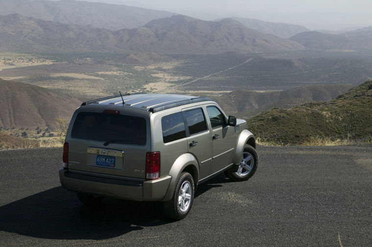 2008 Dodge Nitro SLT Picture