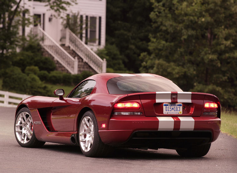 2009 Dodge Viper GTS Picture