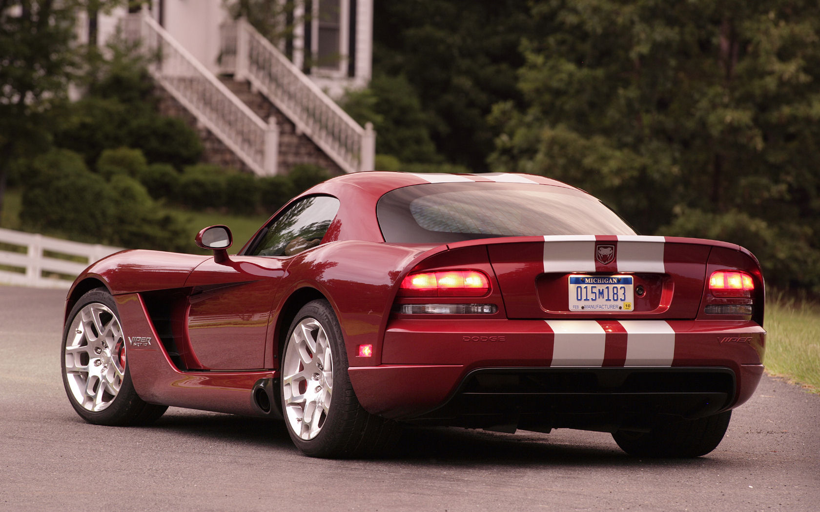 Dodge Viper Desktop Wallpaper