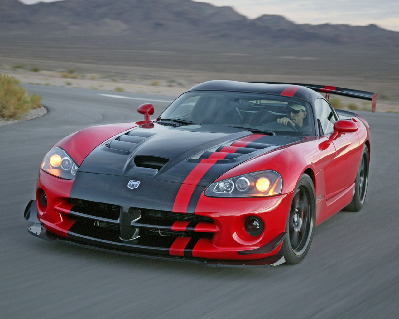 Dodge Viper Desktop Wallpaper