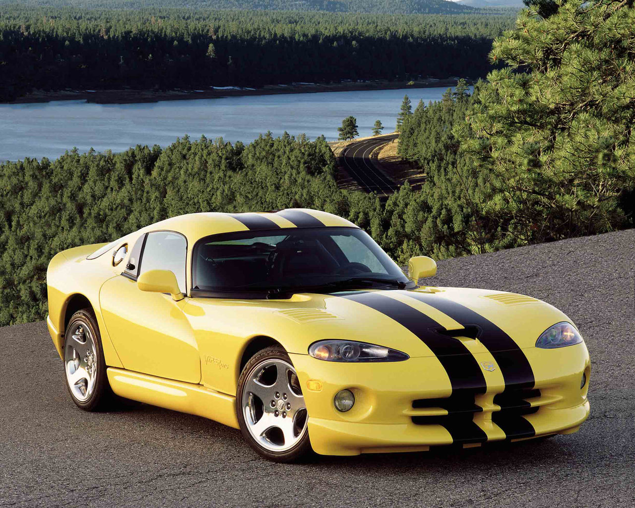 Dodge Viper Desktop Wallpaper