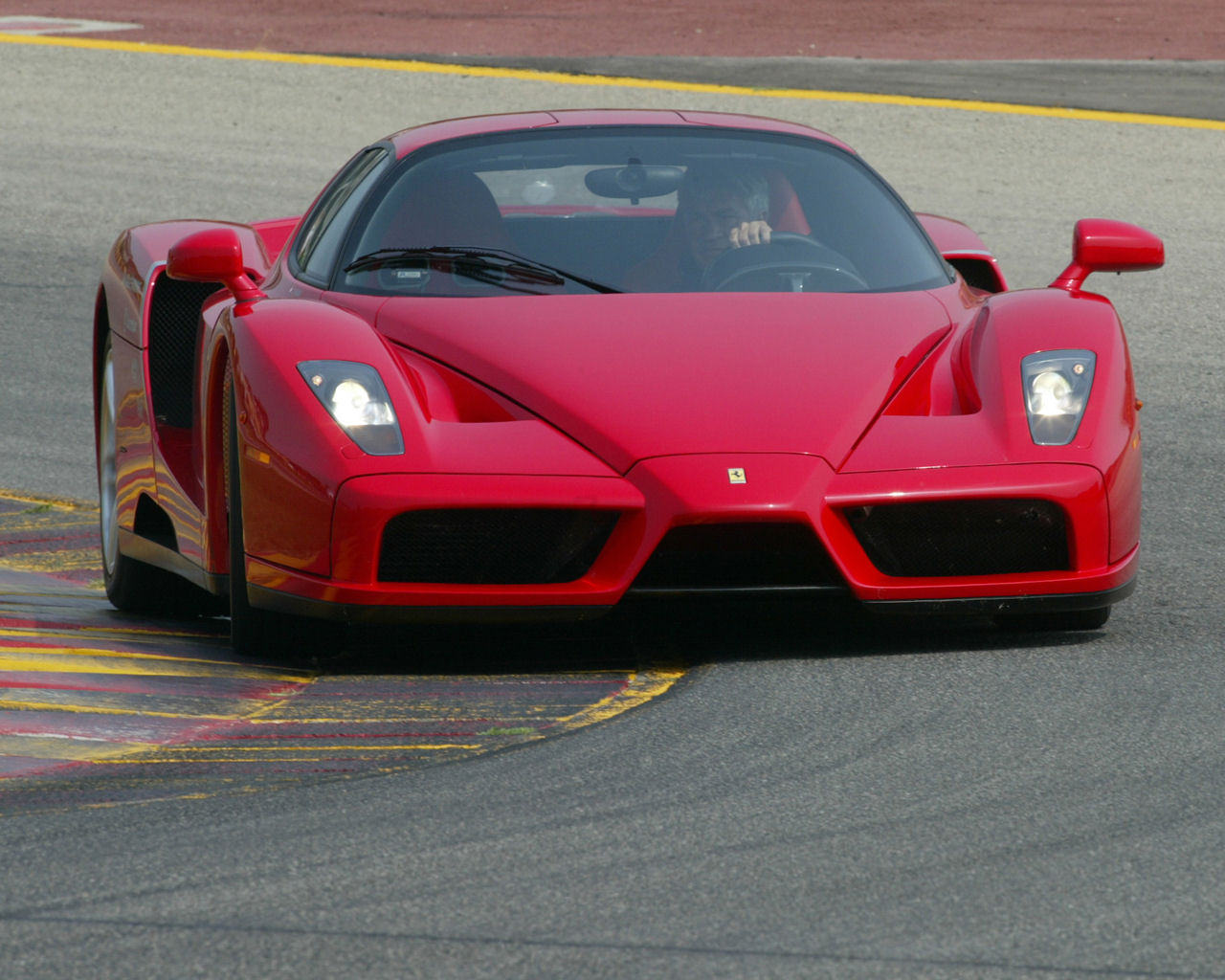 Ferrari Enzo Desktop Wallpaper