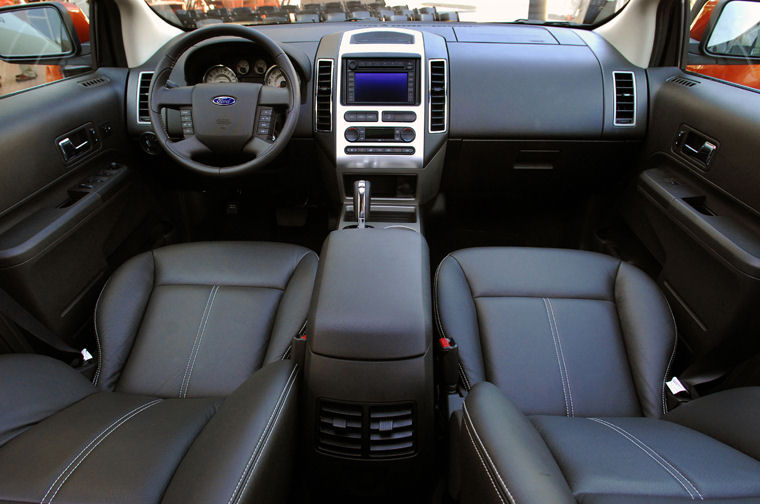 2007 Ford Edge Cockpit Picture