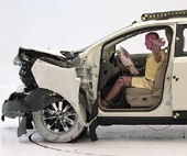 2007 Ford Edge IIHS Frontal Impact Crash Test Picture