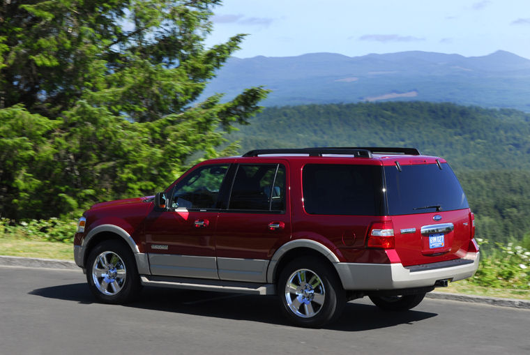 2008 Ford Expedition Picture