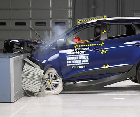 2008 Ford Explorer Sport Trac IIHS Frontal Impact Crash Test Picture