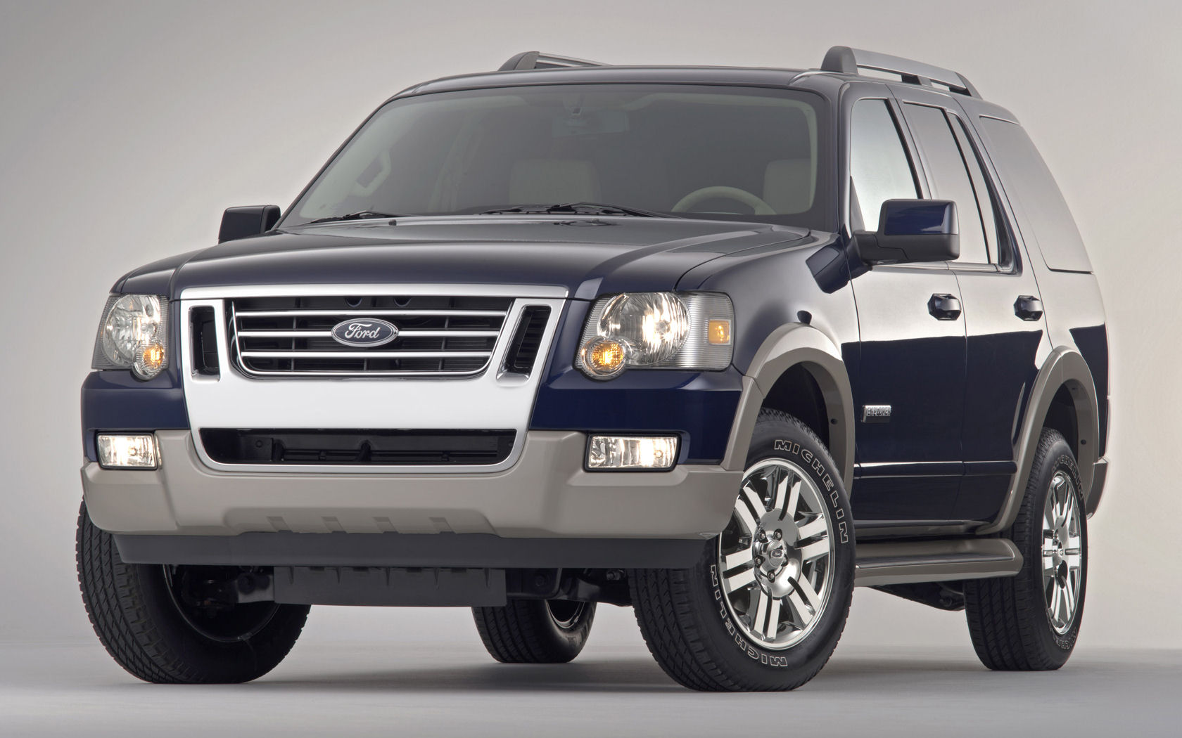 Ford Explorer Desktop Wallpaper