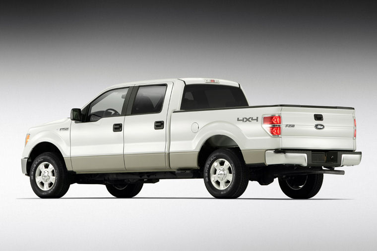 2010 Ford F150 SuperCrew XLT Picture