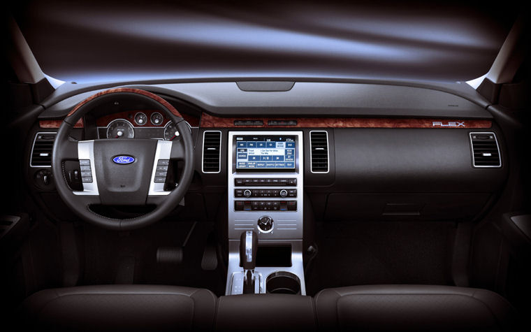 2009 Ford Flex Cockpit Picture