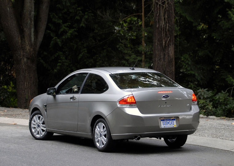 2008 Ford Focus Coupe Picture