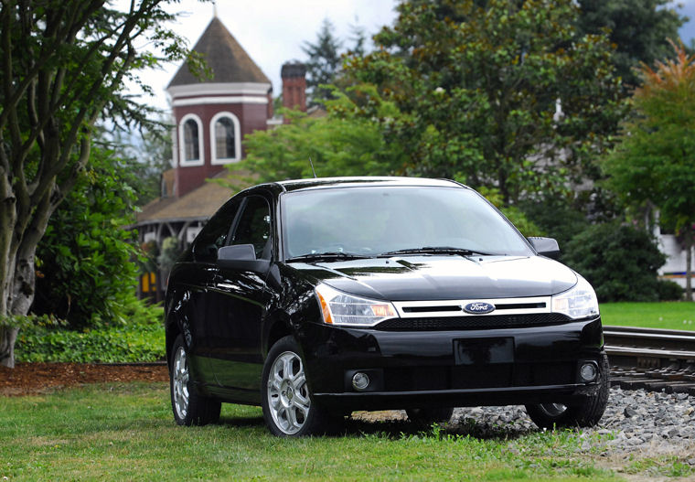 2008 Ford Focus Coupe Picture