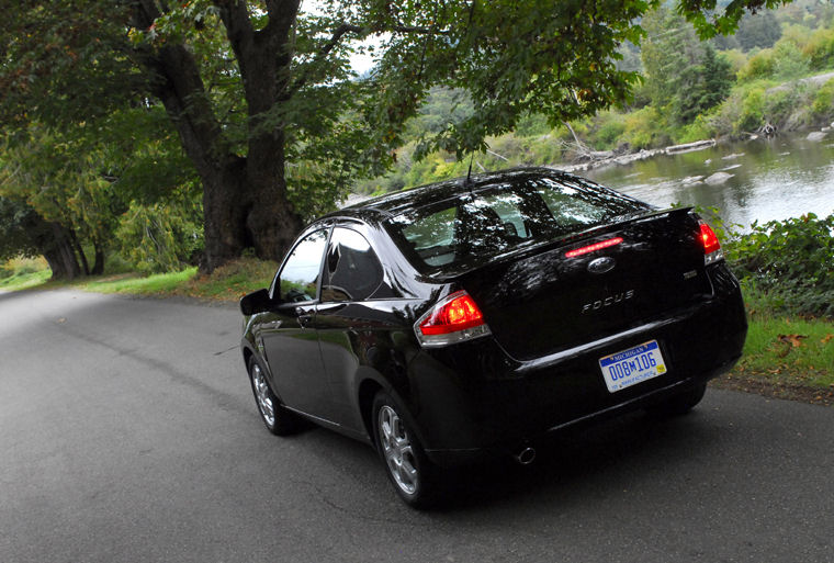 2008 Ford Focus Coupe Picture