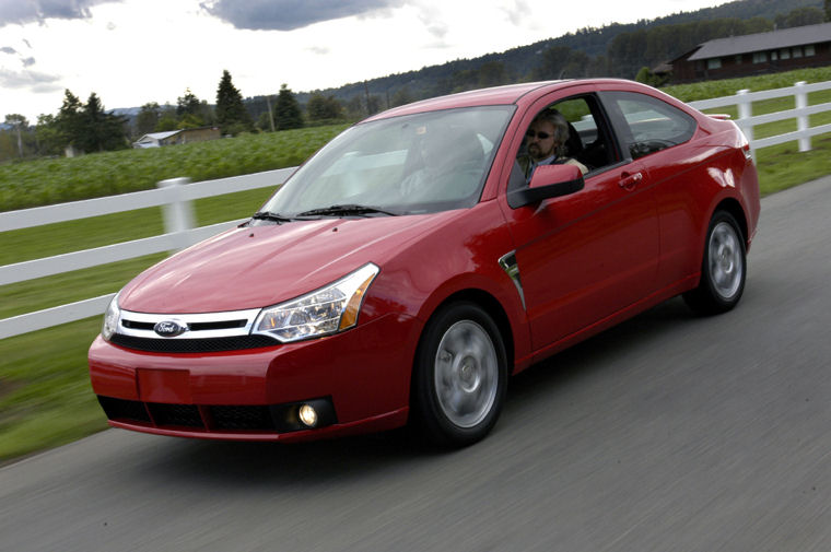 2010 Ford Focus Coupe Picture