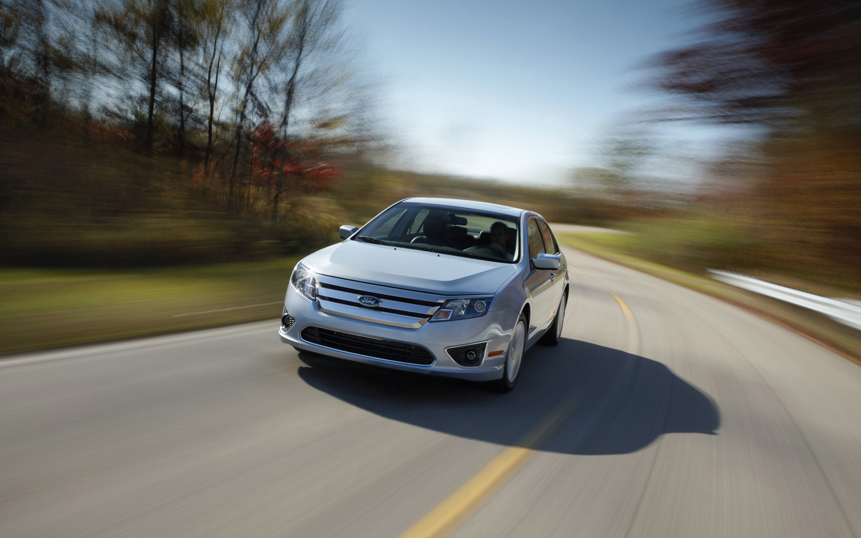 Ford Fusion Desktop Wallpaper